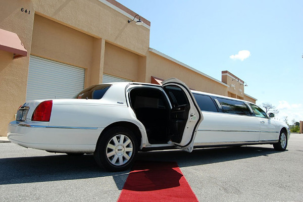 Lincoln Stretch Limo Charlotte